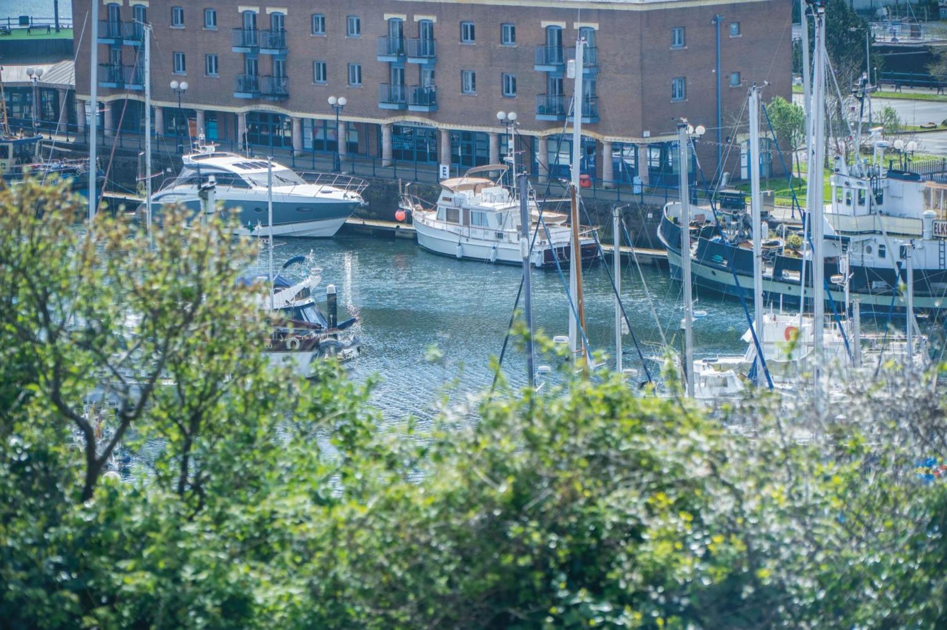 Haven View - 2 Bedroom Apartment - Milford Haven Exterior foto